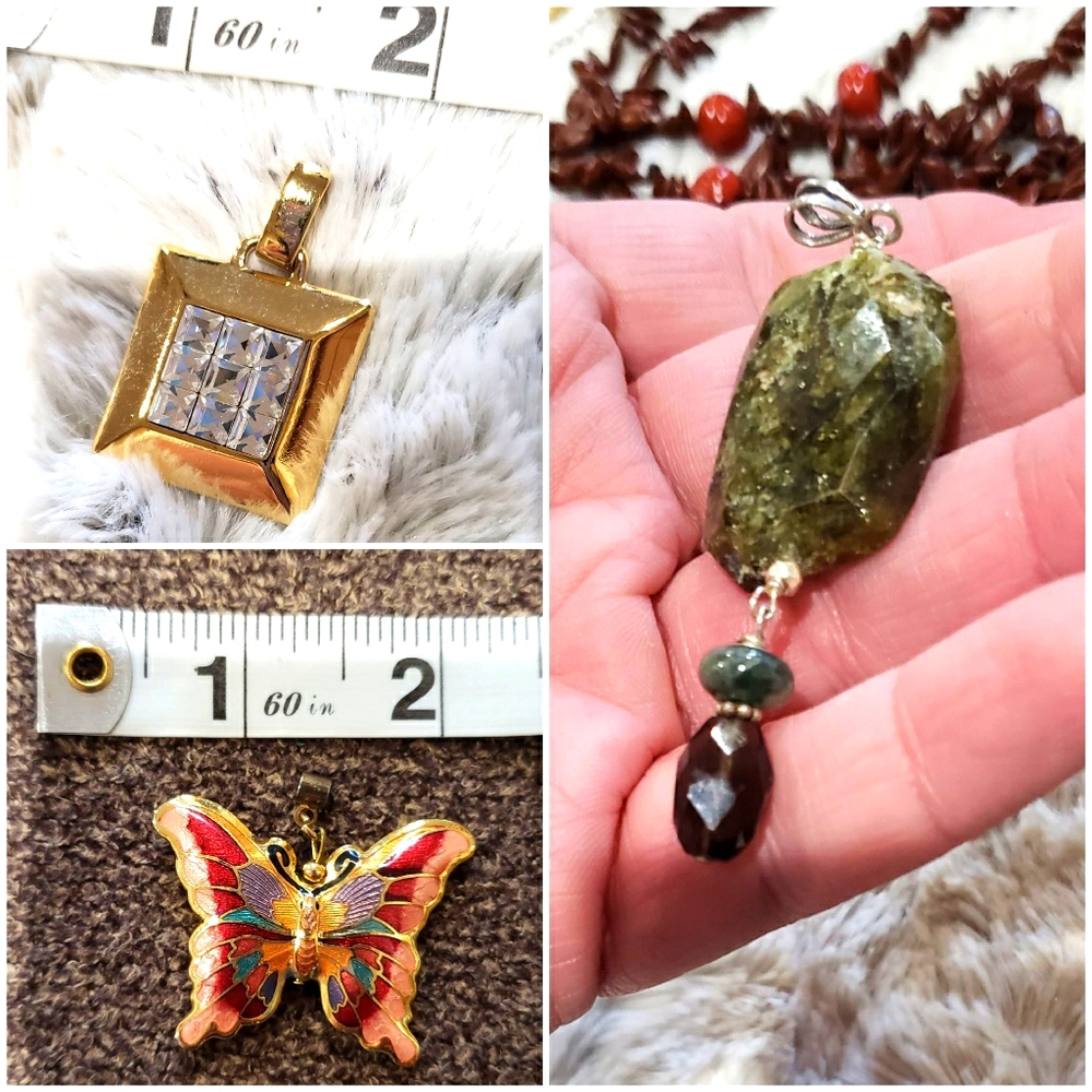Vintage pendants lot of 3